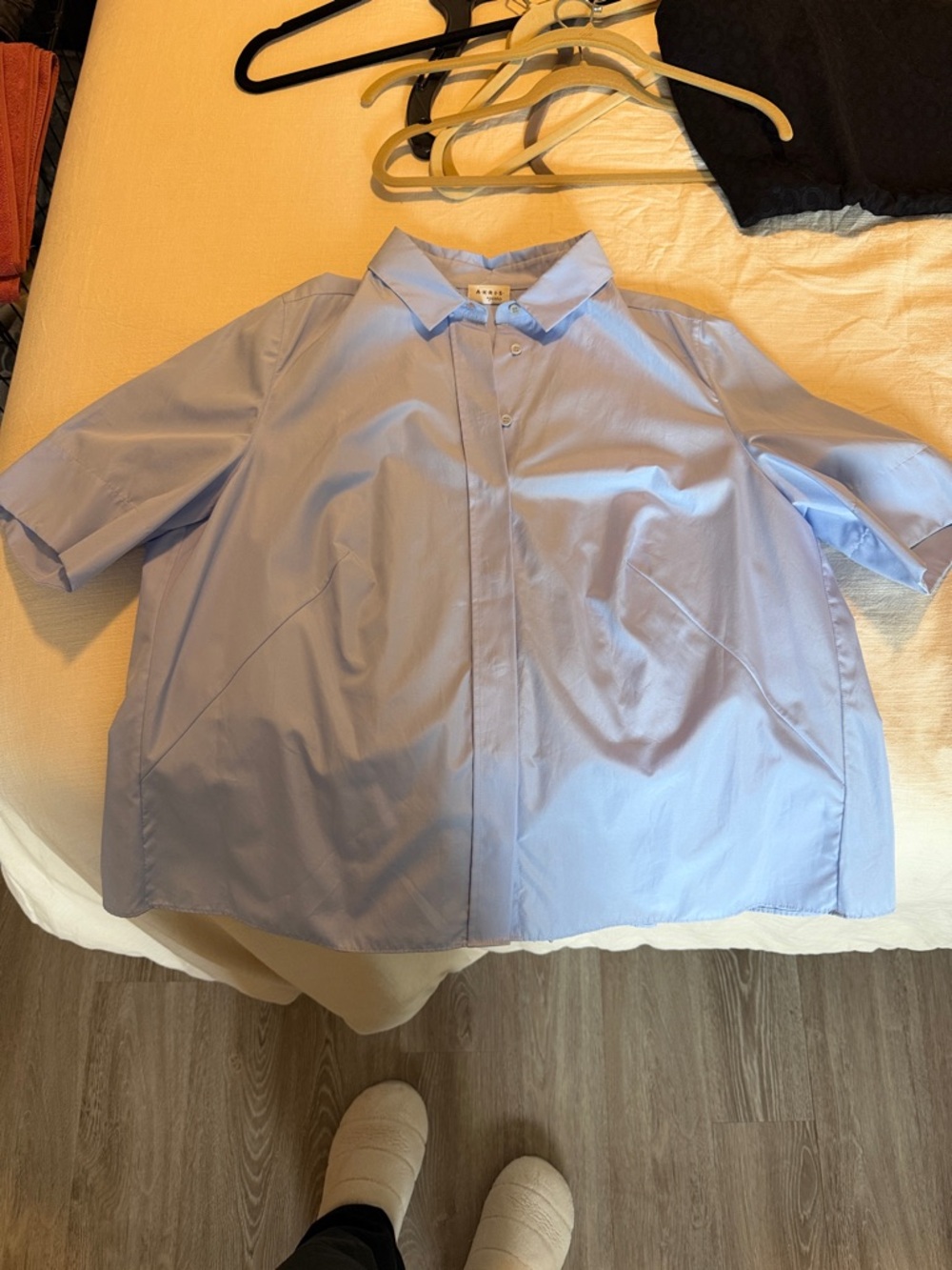 Akris Punto Light Blue Short-Sleeve Button-Up Blouse